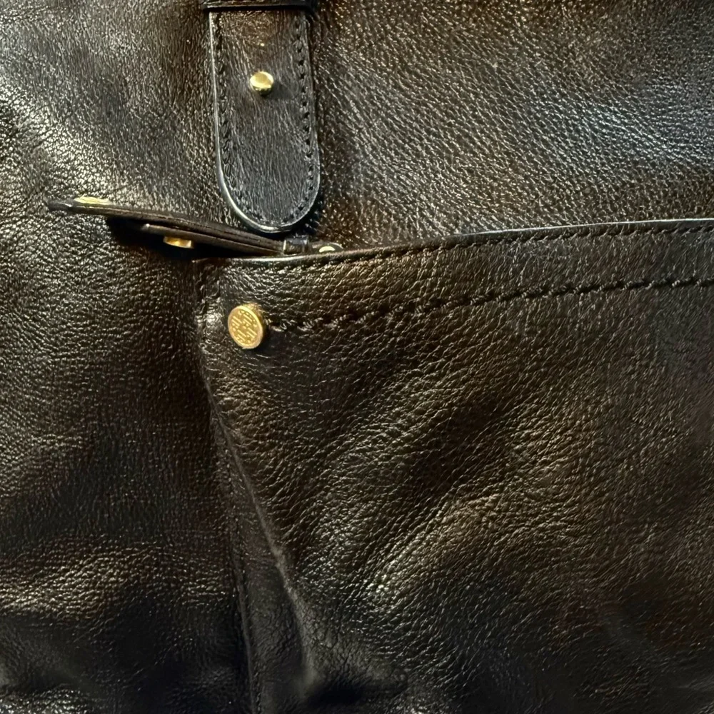 COLE HAAN Vintage Black Leather Medium Sized Handbag - Picture 4 of 10